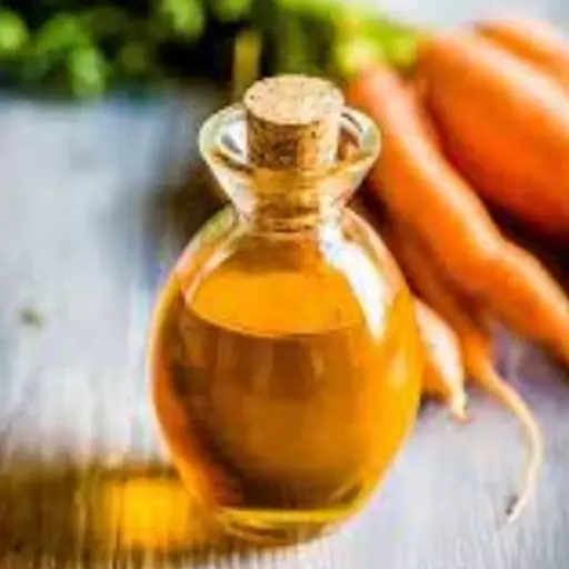 روغن هویج 30 سی سی (مناسب مشکلات پوستی) 