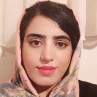 پریناز کیا