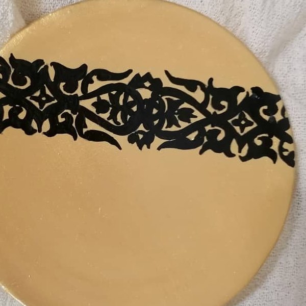 بشقاب دیوارکوب سنتی طلایی 