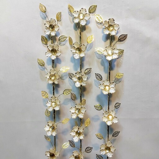گل کریستالی شقایق شش گل سفید لب طلایی عالیجناب در ارتفاع 70 سانتیمتر 