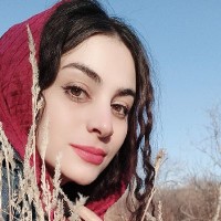 آزاده طاهری