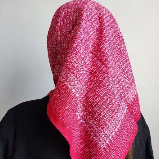 مینی اسکارف کرپ حریر، یا روسری قواره کوچک،در 10 طرح زیبا.