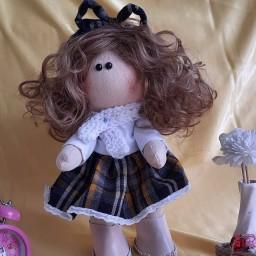 عروسک روسی 32 سانتی دختر با موهای فرفری دستساز عروسکهای نرگس بانو