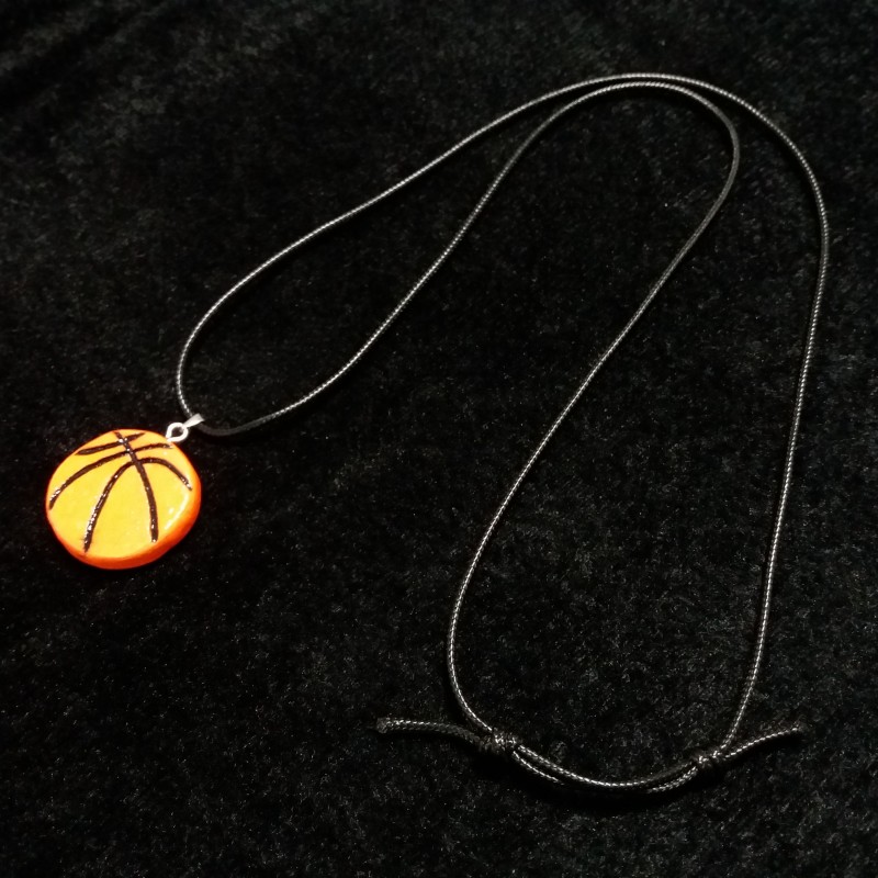 گردنبند توپ بسکتبال چوبی طرح برجسته (نارنجی پر رنگ)