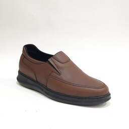 کفش مردانه  اسپرت بی بند چرم صنعتی عسلی کد157