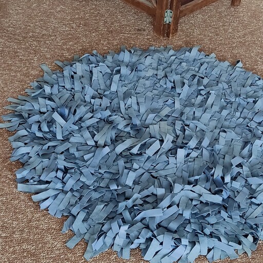 فرش چرم شگی پرز بلند آبی قطر 1متر
