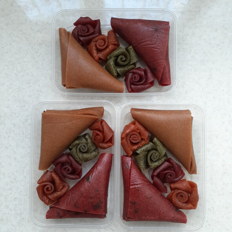 لواشک سمبوسه شکم  همراه با لواشگ گل رز در بسته بندی(350 گرمی)