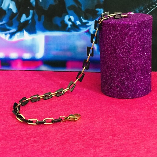دستبند ظریف  زنانه طلایی مشکی تمام استیل ضد حساسیت رنگ ثابت