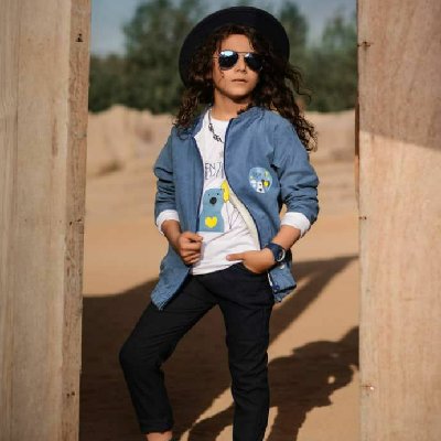 پوشاک کودک و نوجوان صورتی
