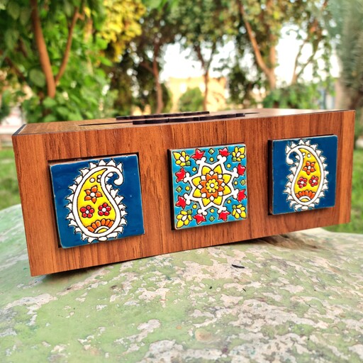 جعبه دستمال چوبی با کاشی لعابی دستساز