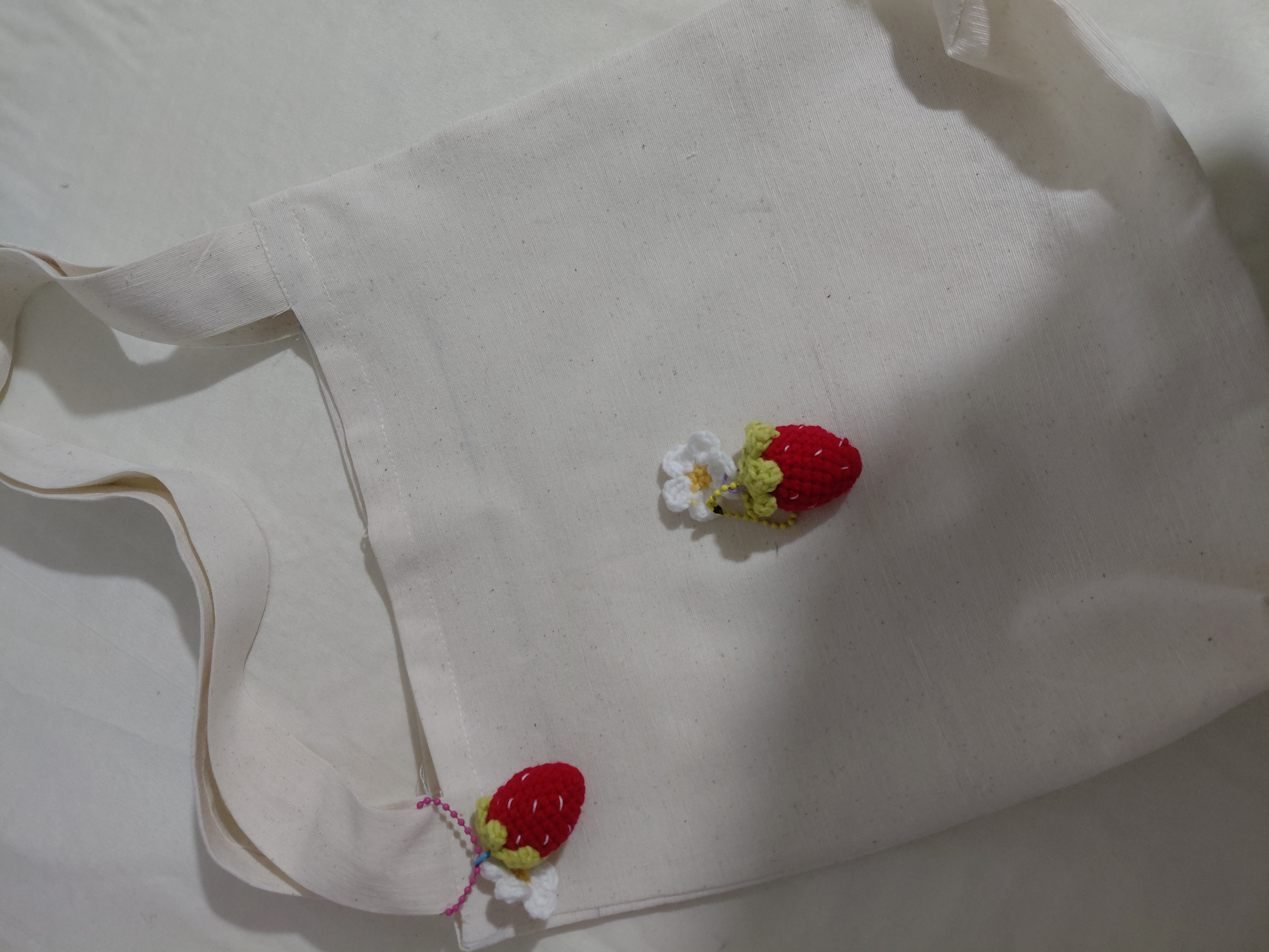 حقيبة قماشية (Tote Bag)