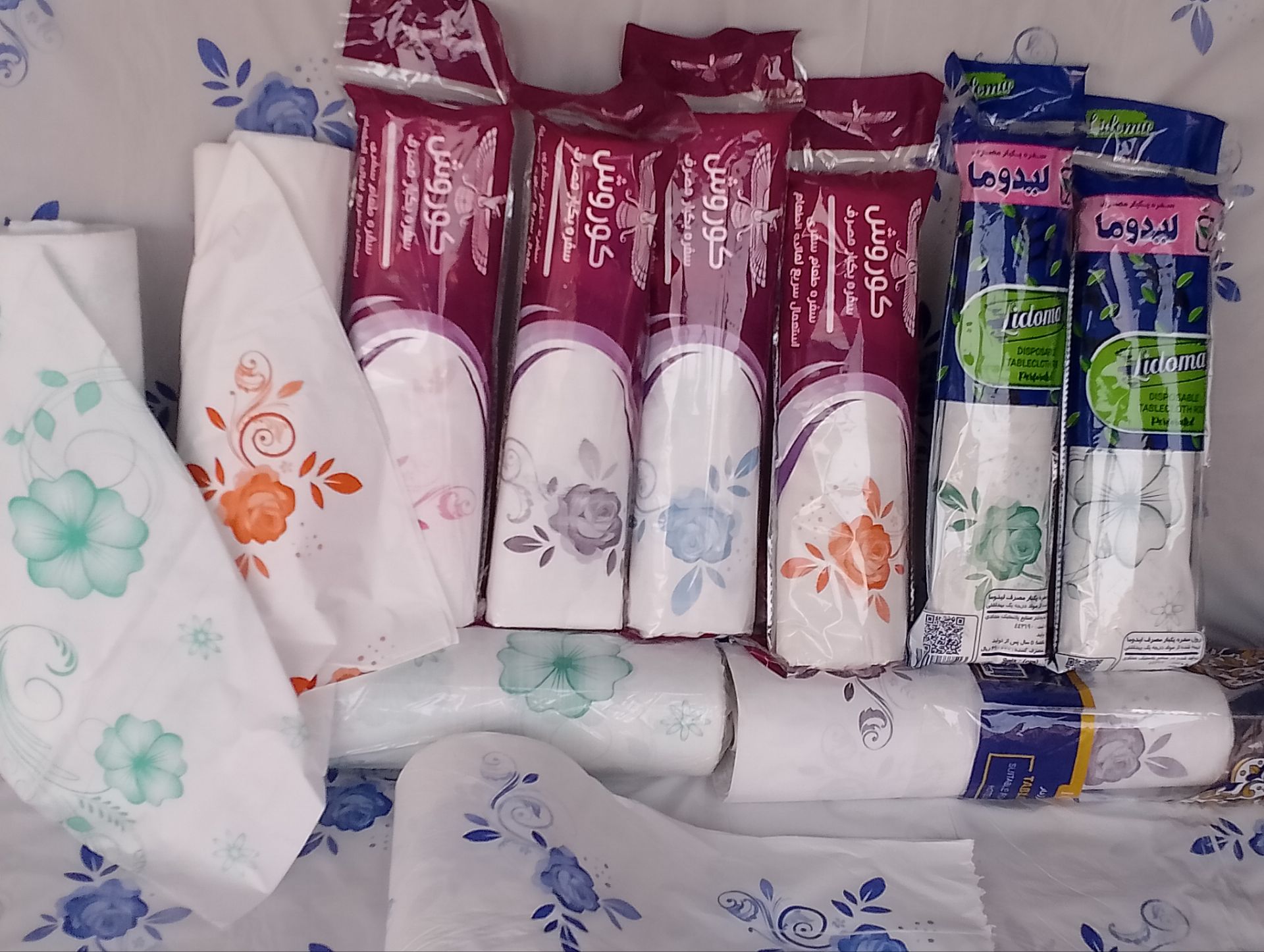 Disposable tablecloth