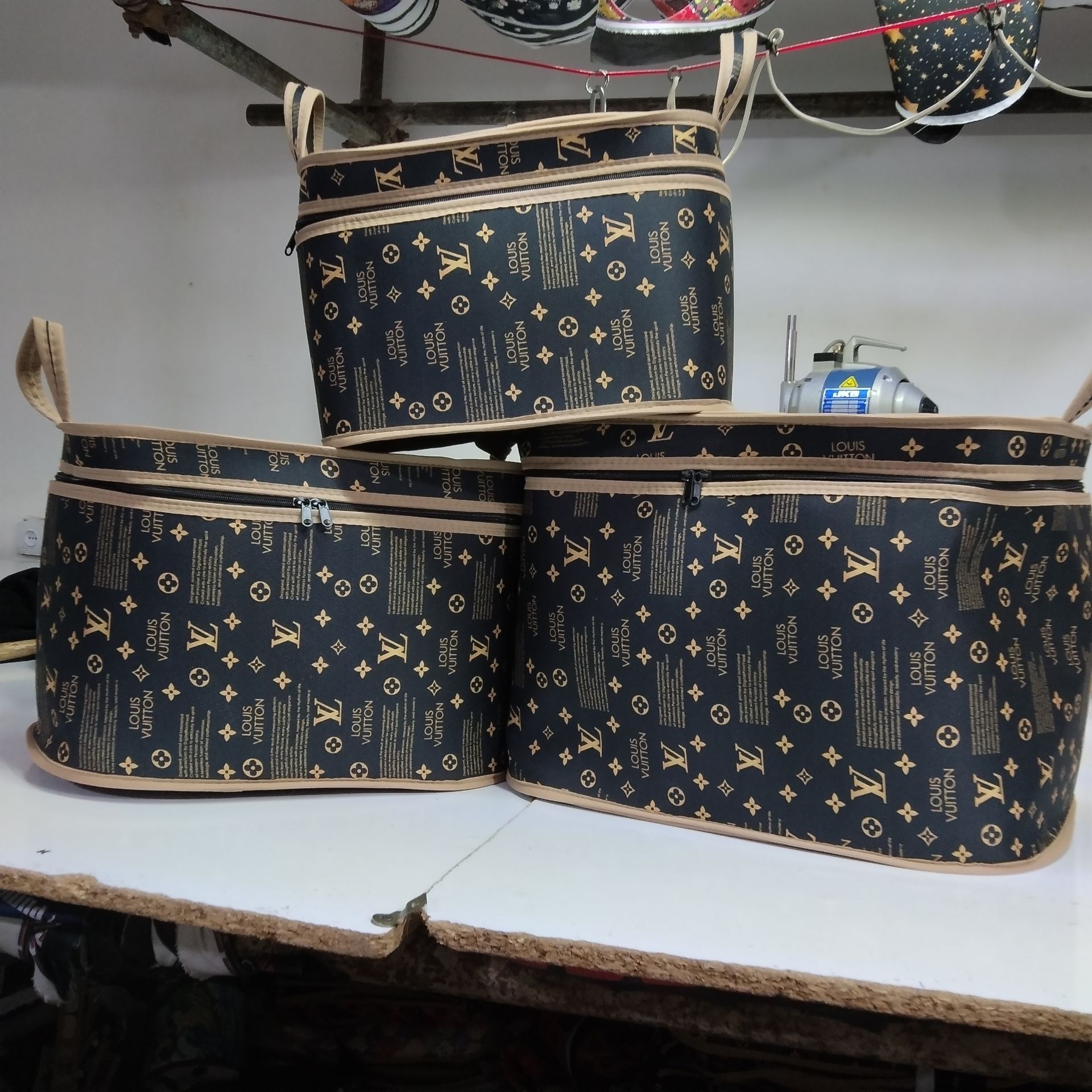 Storage organizer box or clothes storage bag