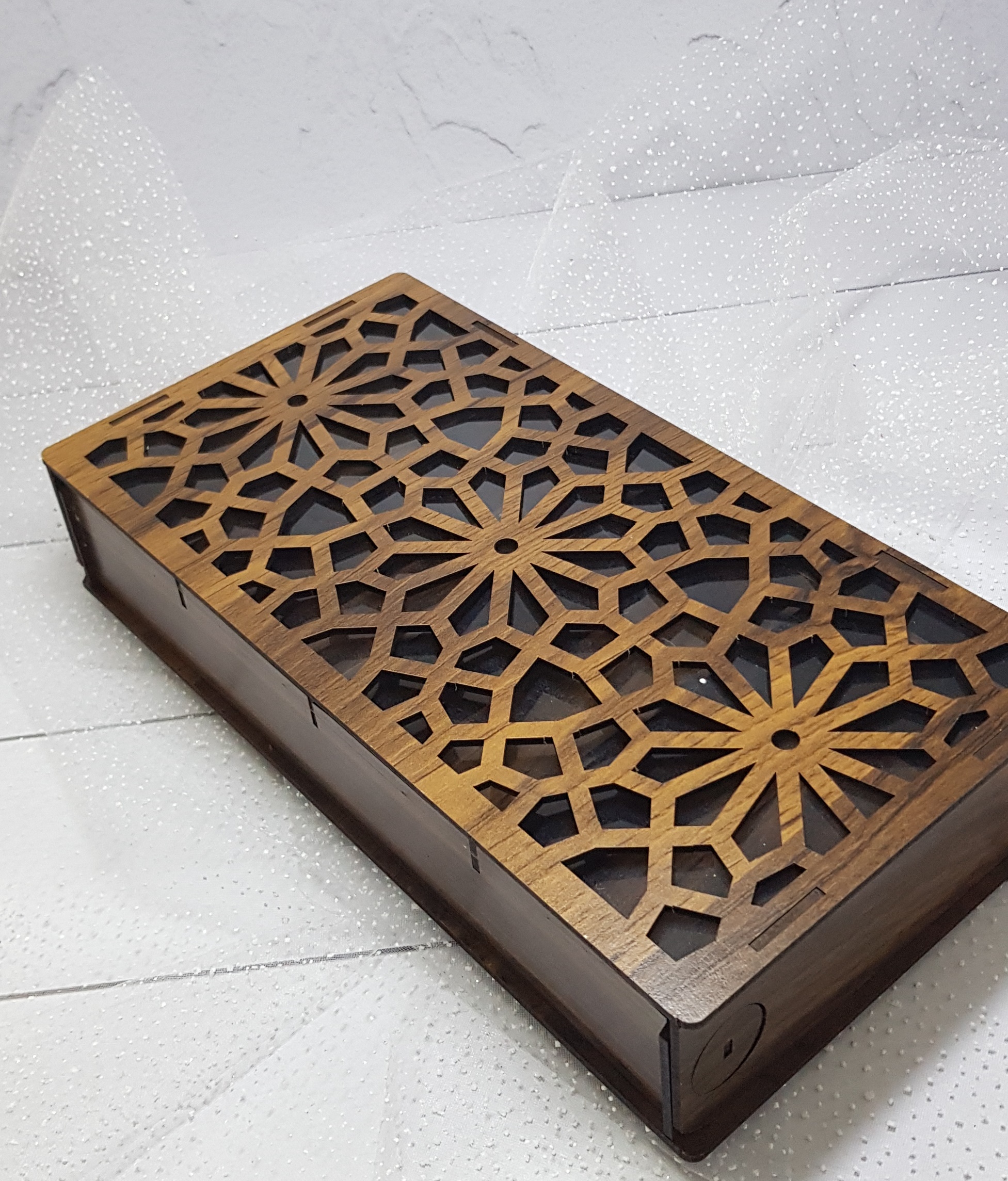 جعبه لوکس کد 8556 مناسب برای هدیه و بستهبندی