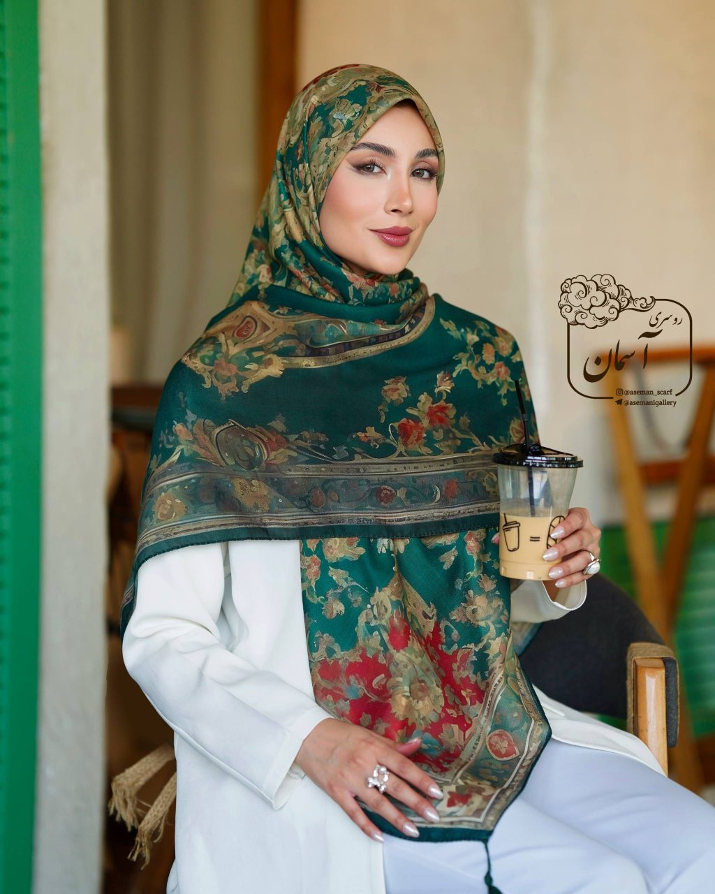 Aseman_scarf